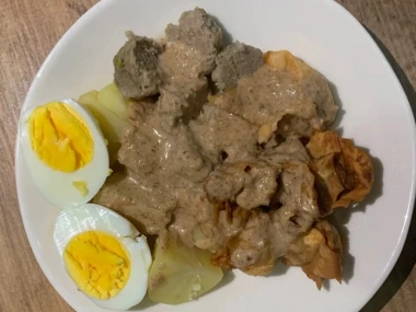 Batagor.