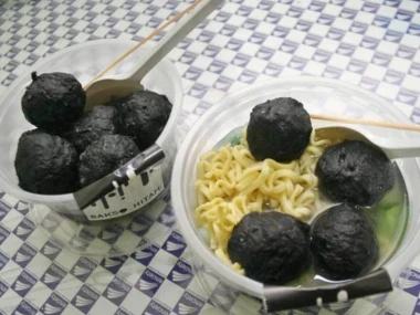 bakso hitam